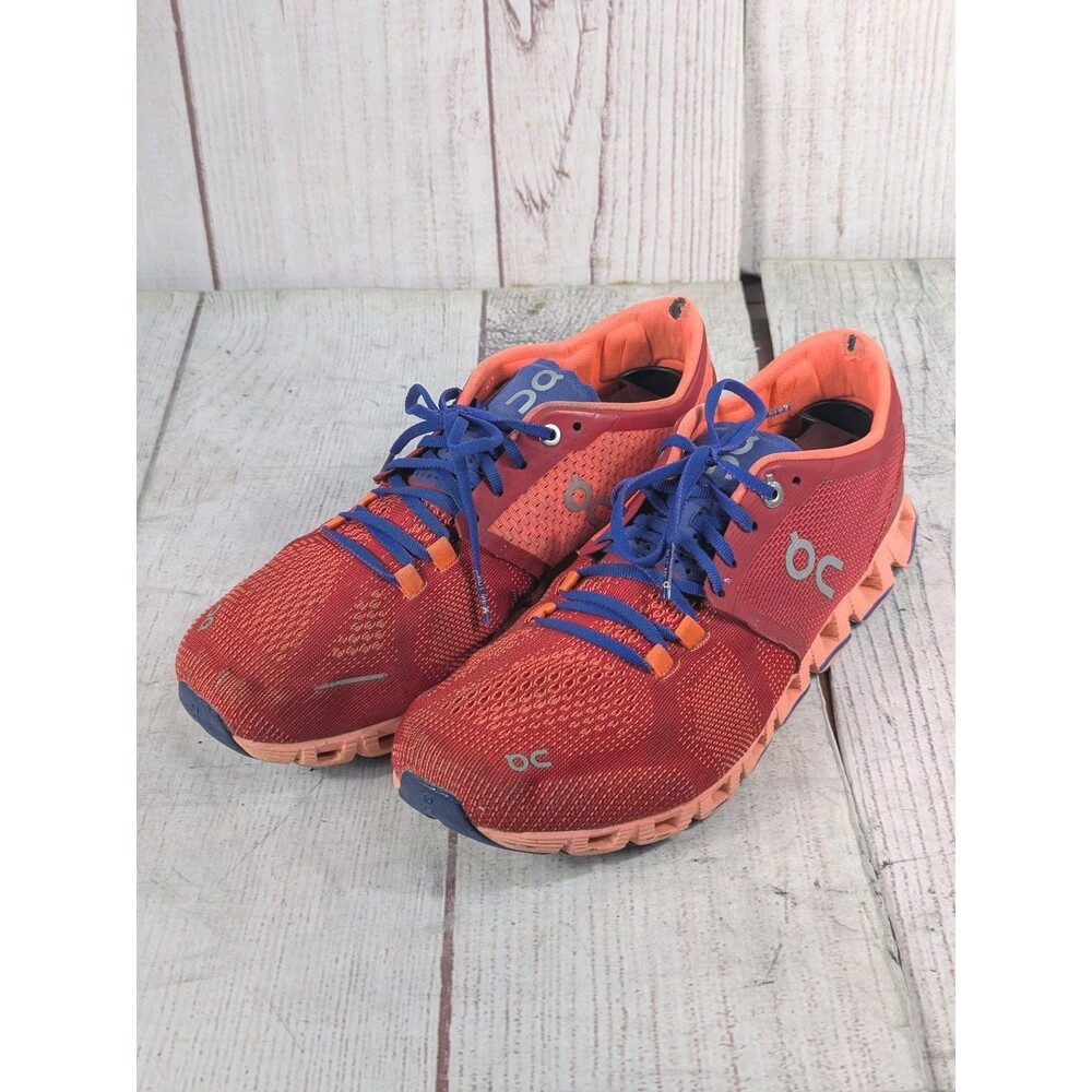 On Cloud X Swiss Engineering Women's Size 8.5 US - Red Blue Pink - Running Shoes